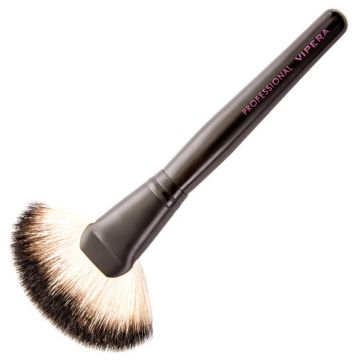 Vipera Professional Fan Brush For Powder &amp; Blush650_670